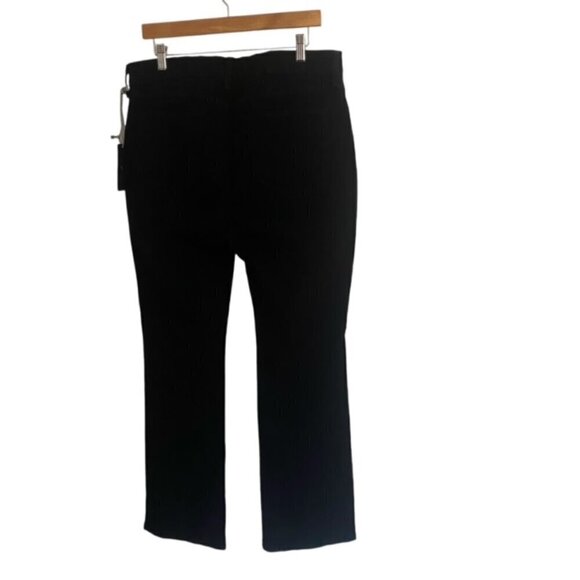 NWT NYDJ Black Mini Bootcut Jeans 16WP - Picture 3 of 4